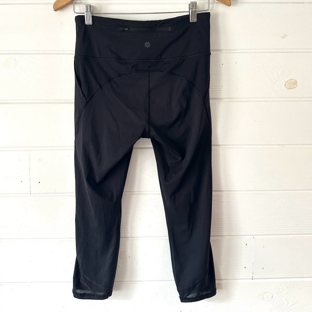 Athleta Lightning Stash Pocket Capri Athletic Compression Leggings / Black Sz S - Picture 10 of 14